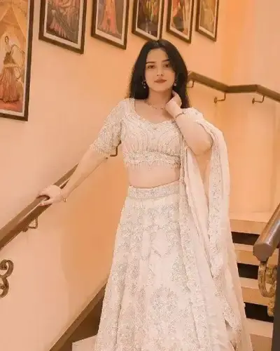 Escort Janakpuri